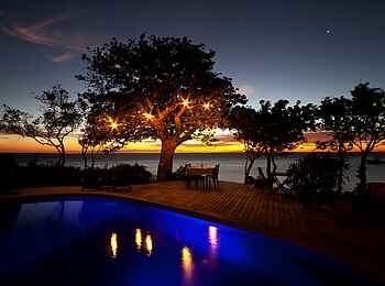 Azura Quilalea: Dinner auf dem Main Deck Azura Quilalea: Dinner auf dem Main Deck