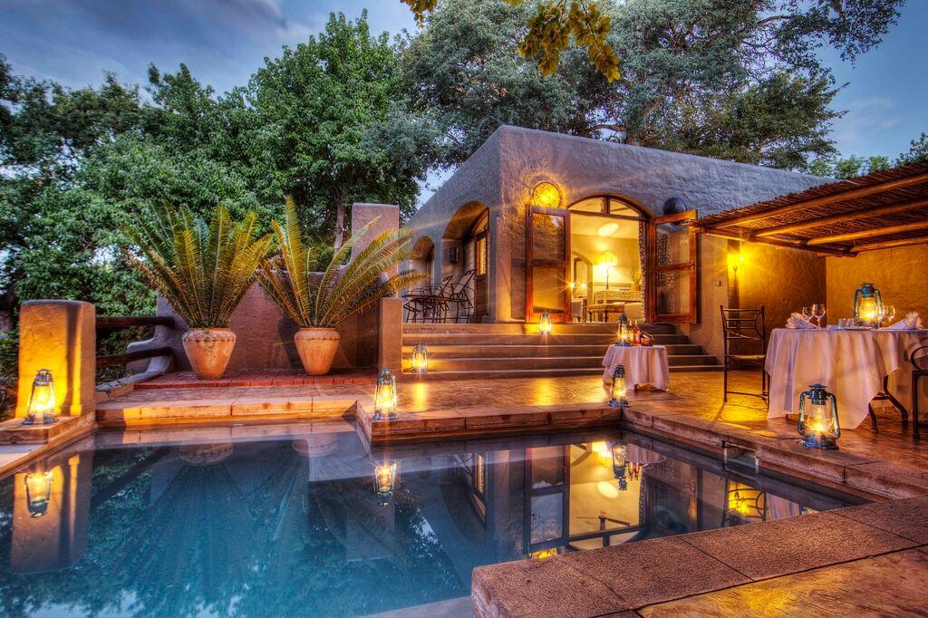 Chobe Game Lodge: Honeymoon Suite Pool