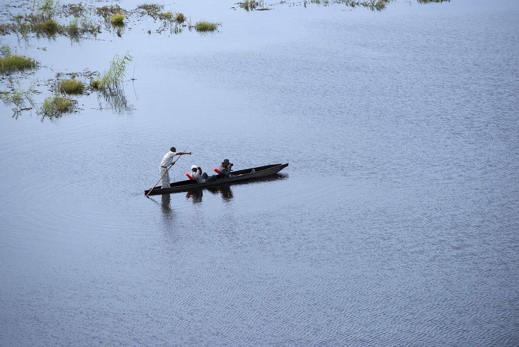 African Bush Camps, Beks Ndlovu, Linyanti Bush Camp, Linyanti Ebony, Aktivitäten, Luftbild, Mokoro, Afrikarma, Afrikarma Safaris, Afrikarma Safaris. Wildnis. Hautnah., Afrikarma.de