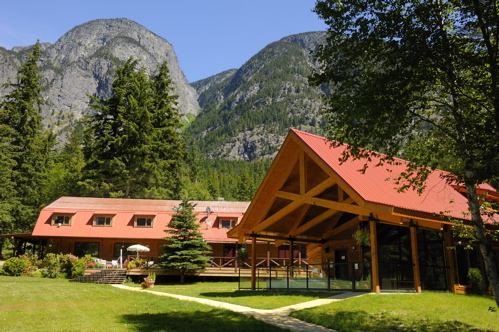 British Columbia, Kanada, Tweedsmuir, Tweedsmuir Park Lodge, Gelände, Haupthaus, Lage, Lodge, Umgebung, Natur, Bella Coola, Afrikarma, Afrikarma Safaris, Afrikarma Safaris - Wildnis. Hautnah., Afrikarma.de