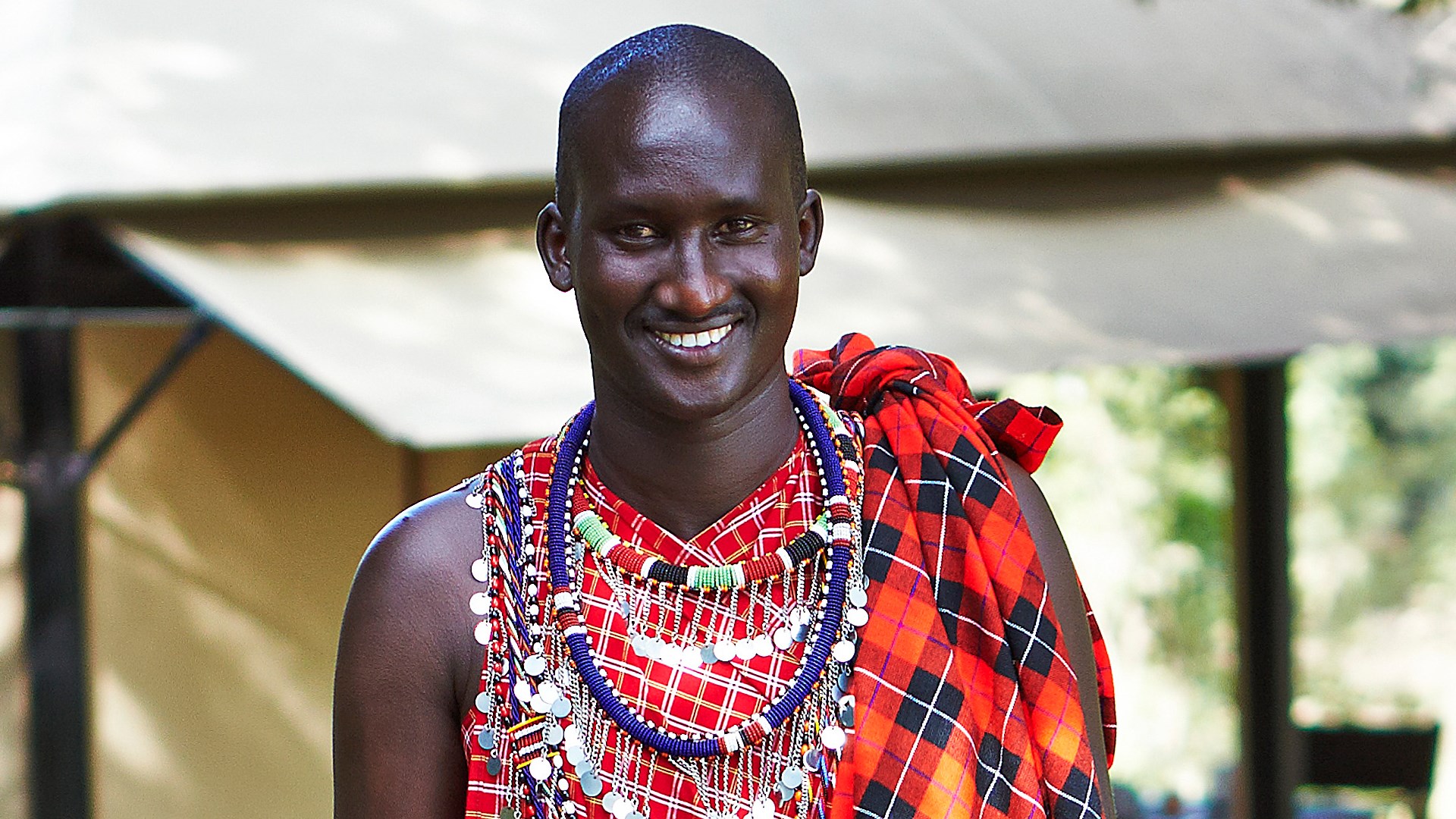 Masai Mara, Olare Mara Kempinski, Olare Motorogi Conservancy, Safari Camp, Kunsthandwerk, Maasai, Menschenaffen, Portrait, Afrikarma, Afrikarma Safaris, Afrikarma Safaris. Wildnis. Hautnah., Afrikarma.de