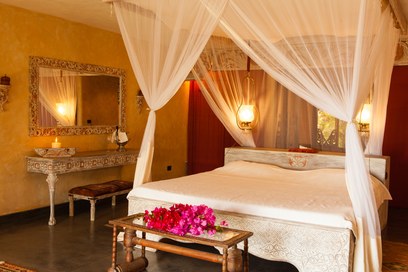 Alfajiri Villas: Schlafzimmer mit Doppelbett alfajiri beach villa, alfajiri cliff villa, alfajiri garden villa, alfajiri villas, alfajiri villas bilder, doppelbett, schlafzimmer, unterkunft, villa