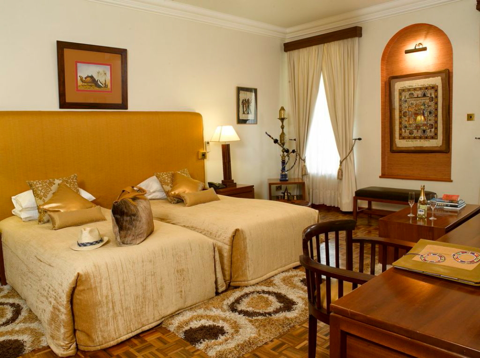 Boutique Hotel, House of Waine, Karen, Doppelbett, Gästezimmer, Holzfußboden, Private Lounge, Sahara, Afrikarma, Afrikarma Safaris, Afrikarma Safaris - Wildnis. Hautnah., Afrikarma.de