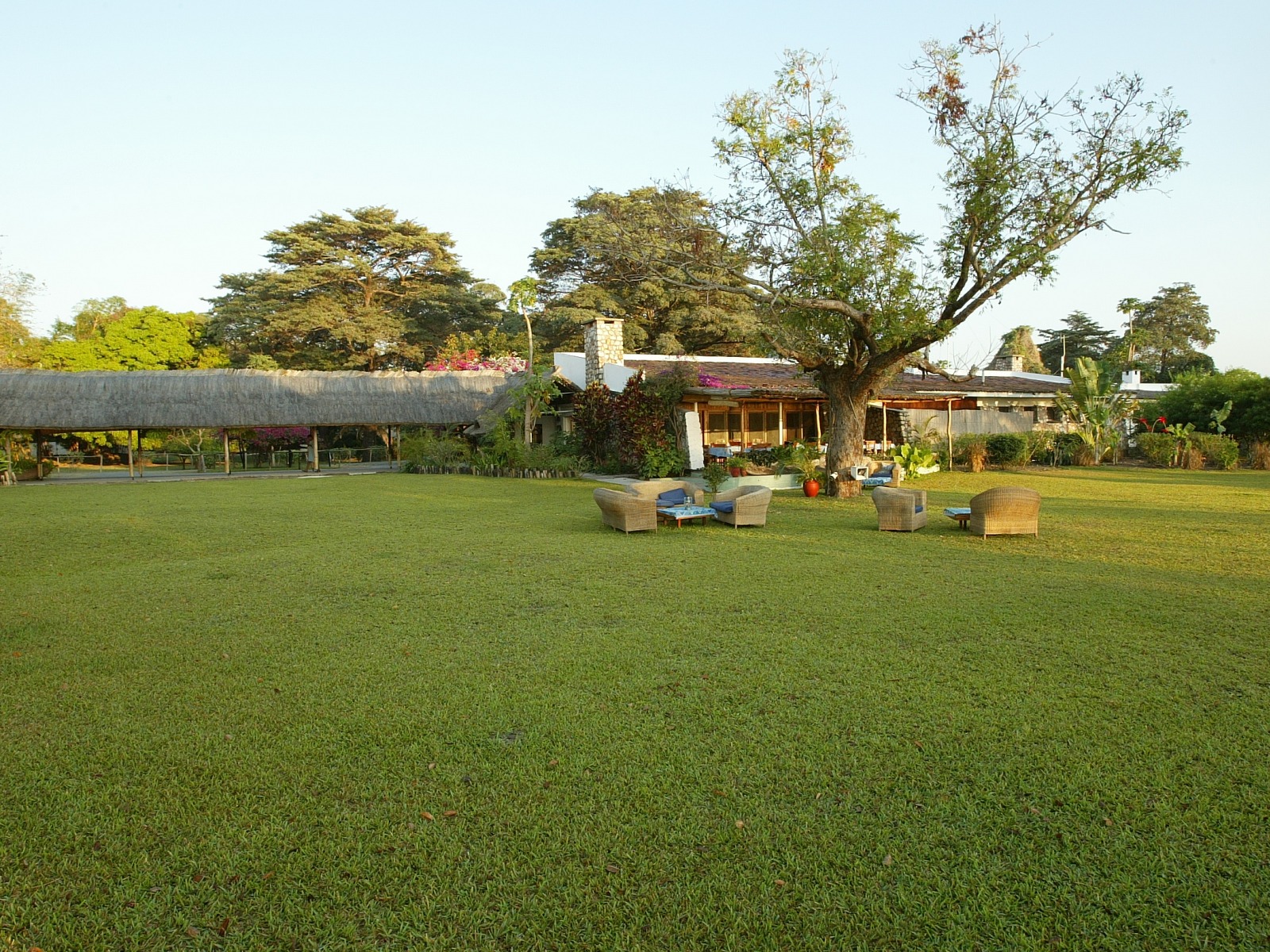 Chintheche Inn: Hauptgebäude