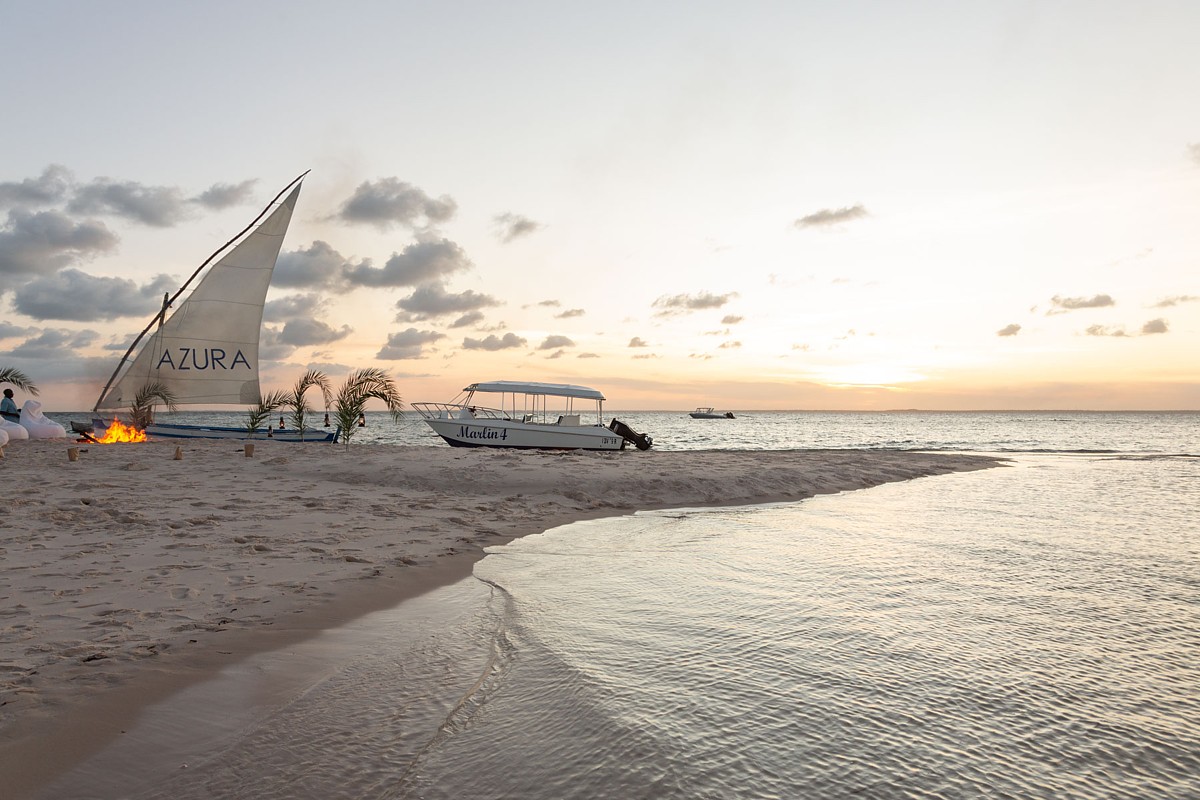 Azura Marlin Beach: Lagerfeuer am Strand