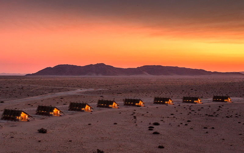 Dead Vlei, Desert Quiver Camp, Namib Naukluft, Sossusvlei, Taleni, Gästechalet, Sonnenuntergang, Afrikarma, Afrikarma Safaris, Afrikarma Safaris - Wildnis. Hautnah., Afrikarma.de