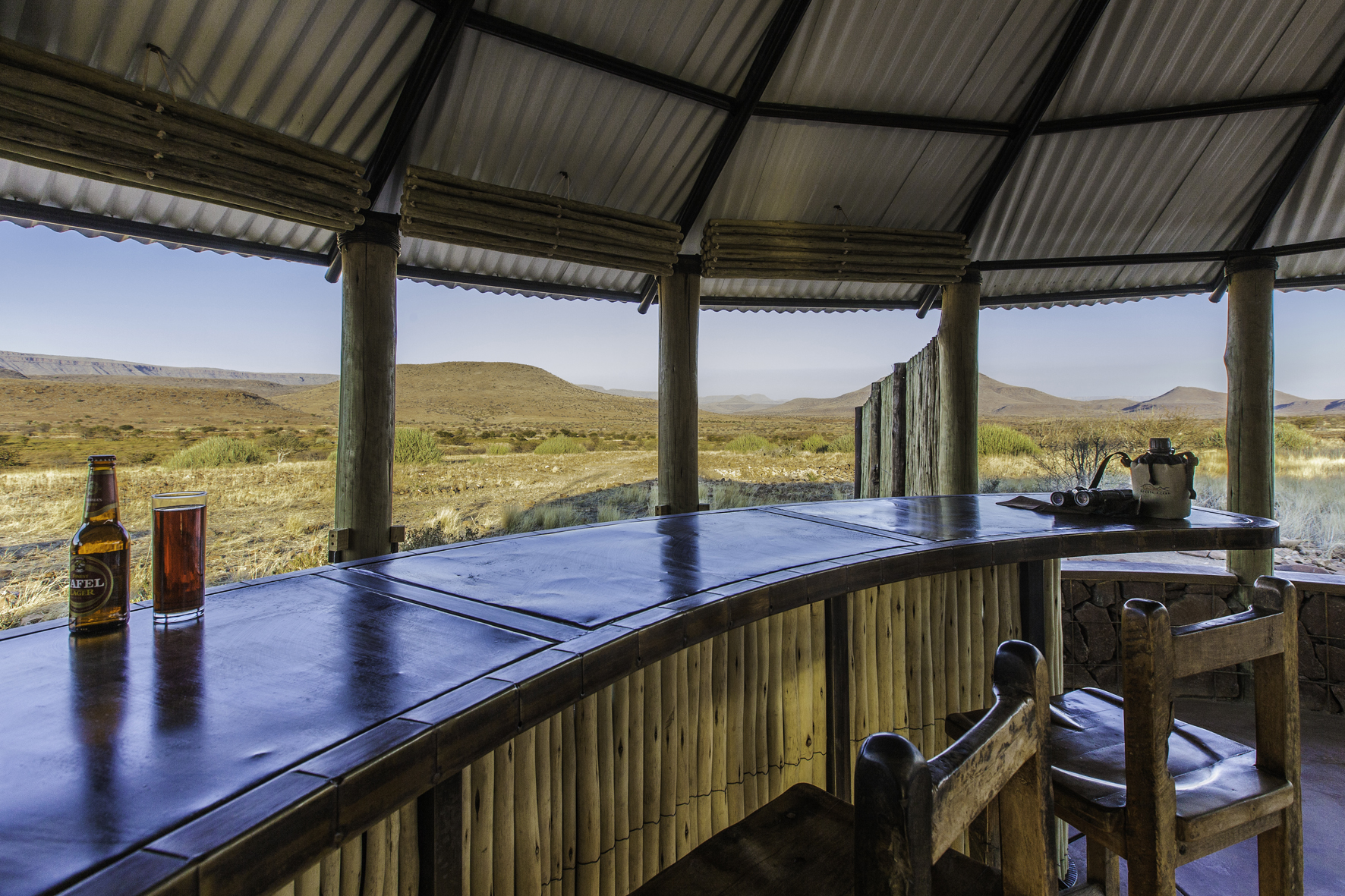 Aussicht, Bar, Design, Einrichtung, Etendeka Mountain Camp, Namibia, Natur, Outdoor, Afrikarma, Afrikarma Safaris, Afrikarma Safaris - Wildnis. Hautnah., afrikarma.de