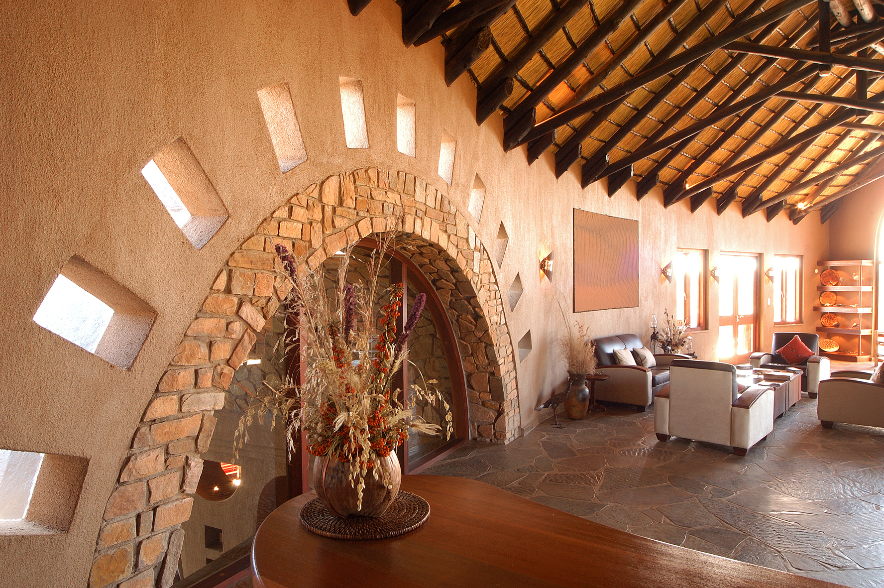 GocheGanas, GocheGanas Naturreservat, Namibia, Resort, Windhoek, Windhuk, Ambient, Design, Einrichtung, Interior, Rezeption, Afrikarma, Afrikarma Safaris, Afrikarma Safaris - Wildnis. Hautnah., Afrikarma.de