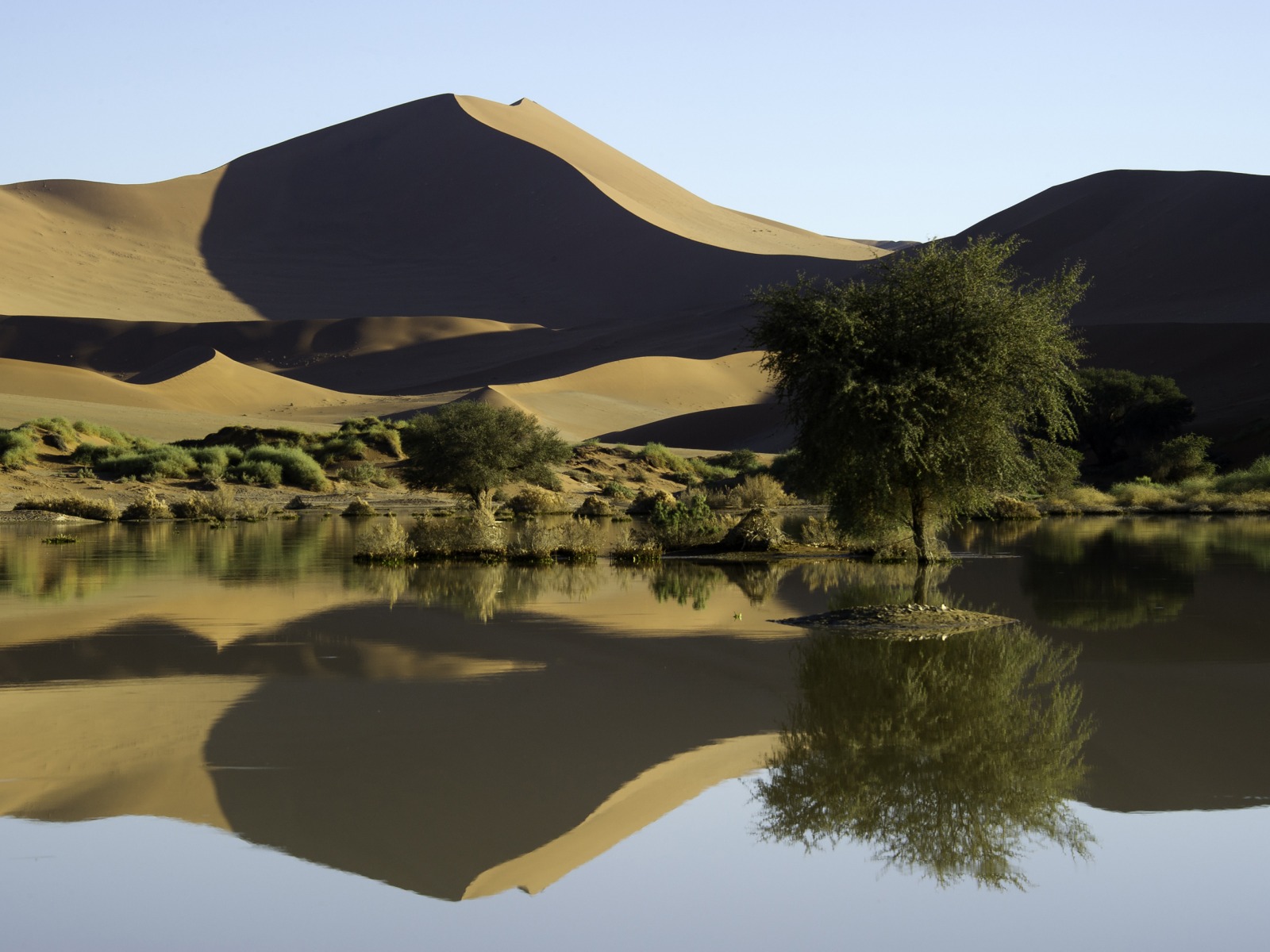 Little Kulala: Der Fluss "Tsauchab"