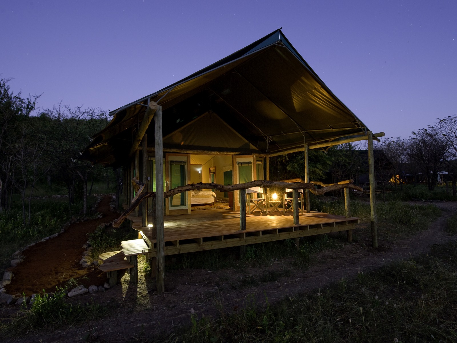 Ongava Tented Camp: Erleuchtete Veranda
