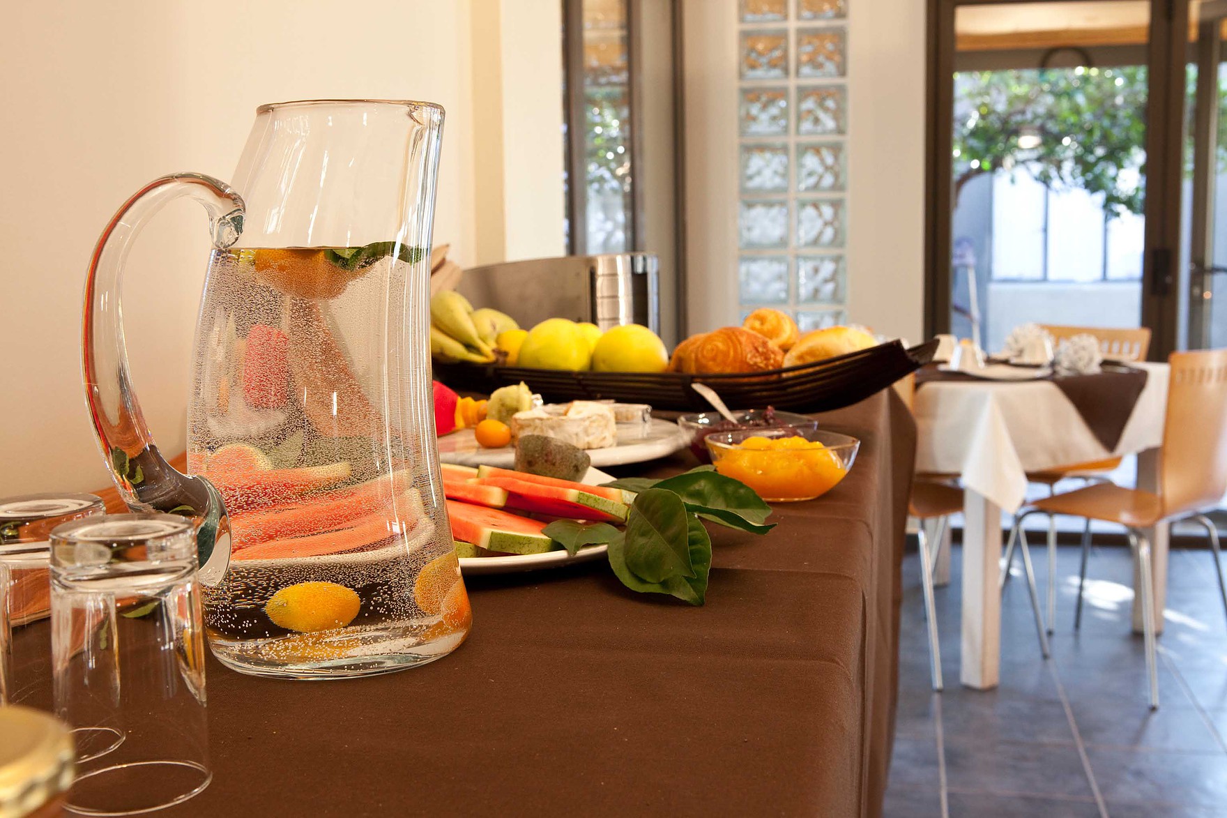 Klein Windhoek, Villa Violet, Windhoek, Buffet, Frühstück, Gästehaus, Pension, Afrikarma, Afrikarma Safaris, Afrikarma Safaris - Wildnis. Hautnah., Afrikarma.de