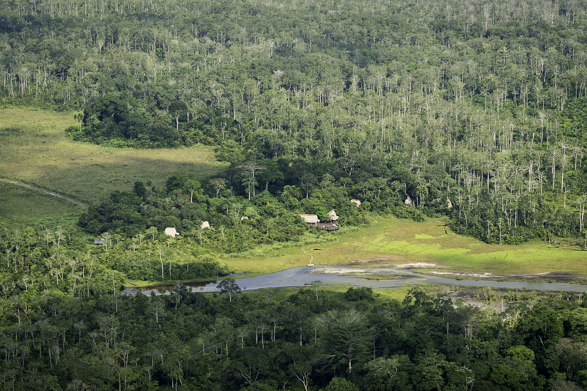 Lango Camp: Luftbild des Camps