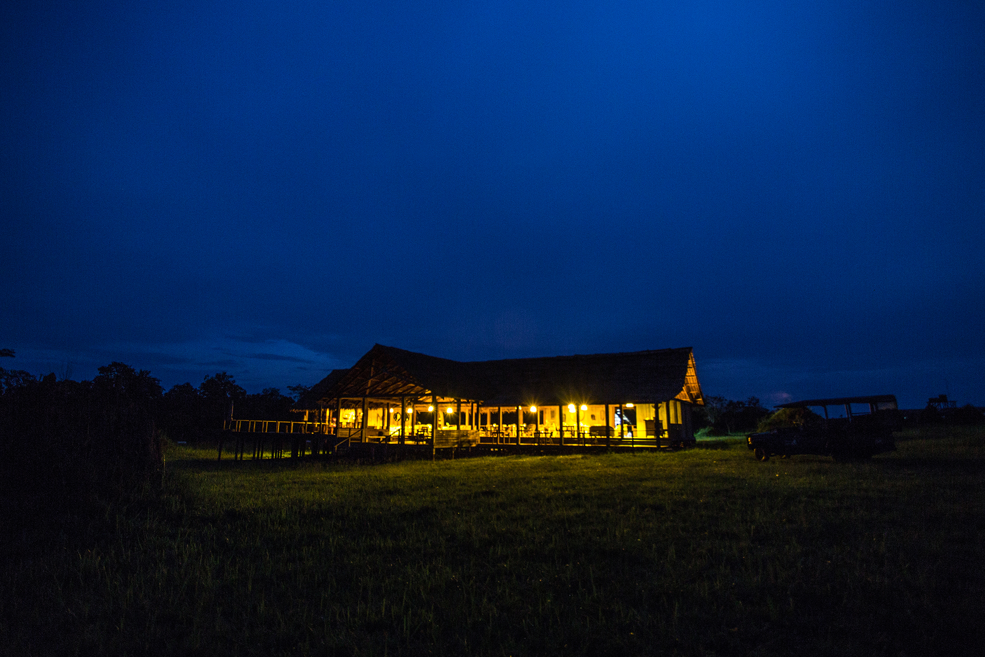 Kongo, Mboko, Mboko Camp, Odzala, Odzala Discovery Camps, Odzala Nationalpark, Safari, Zentrale Einrichtung, Hauptlodge, Innenansicht, Afrikarma, Afrikarma Safaris, Afrikarma Safaris - Wildnis. Hautnah., afrikarma.de