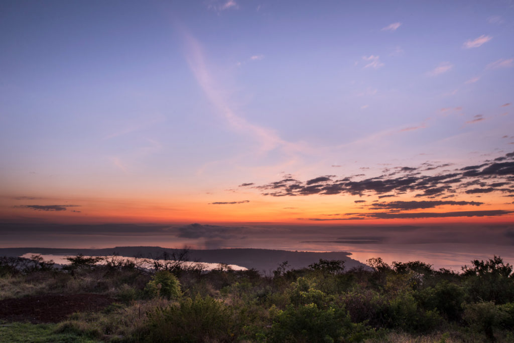 Akagera Game Lodge: Abend über Lake Ihema Akagera Game Lodge, Akagera National Park, Big Five, Lake Ihema, Landschaft, Sonnenuntergang, Afrikarma, Afrikarma Safaris, Afrikarma Safaris. Wildnis. Hautnah., Afrikarma.de
