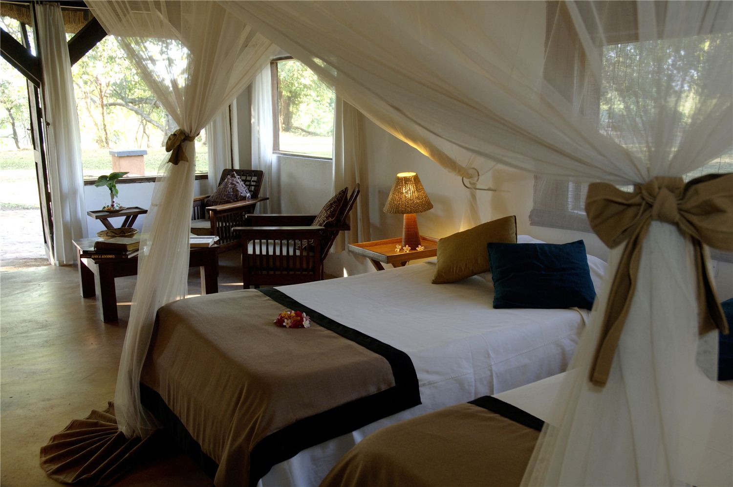 Abenteuer, Busch, Buschlandschaft, Elefant, Entspannung, Erholung, Familie, Game Drive, Kapani, Kapani Lodge, Luangwa, Luangwa River, Luxus, Nachhhaltigkeit, Natur, Nilpferd, Norman Carr, Norman Carr Safaris, Ostsambia, Safari, Sambia, South Luangwa National Park, Walking Safari, Wildnis, Zambia, Komfort, Service, Unterkunft, afrikarma, afrikarma.de