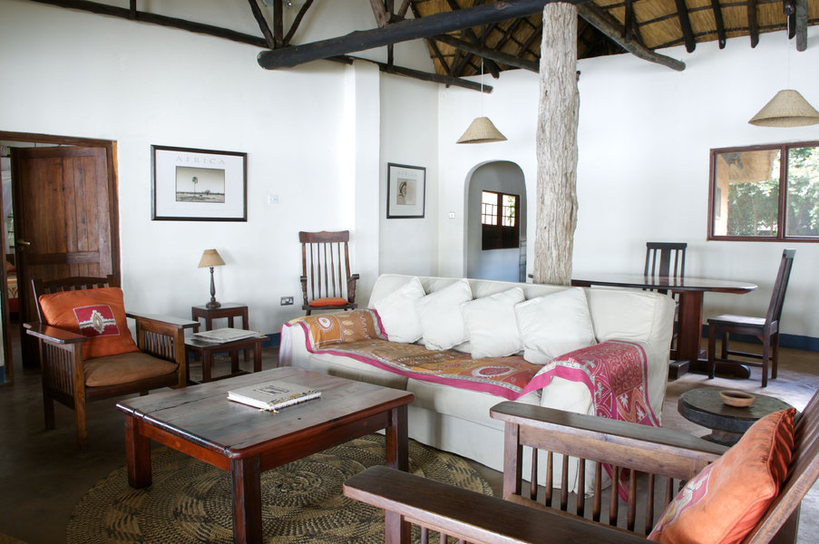 Flusspferd, Kinderfreundlich, Luangwa, Luangwa River, Luxus, Nachhaltigkeit, Nilpferd, Nsefu Sector, Nsefu Sektor, Privathaus, Privatsphäre, Robin, Robin Pope, Robin Pope Safaris, Sambia, Service, South Luangwa, South Luangwa Nationalpark, South Luangwa Valley, Zambia, Entspannung, Erholung, Lounge, afrikarma, afrikarma.de