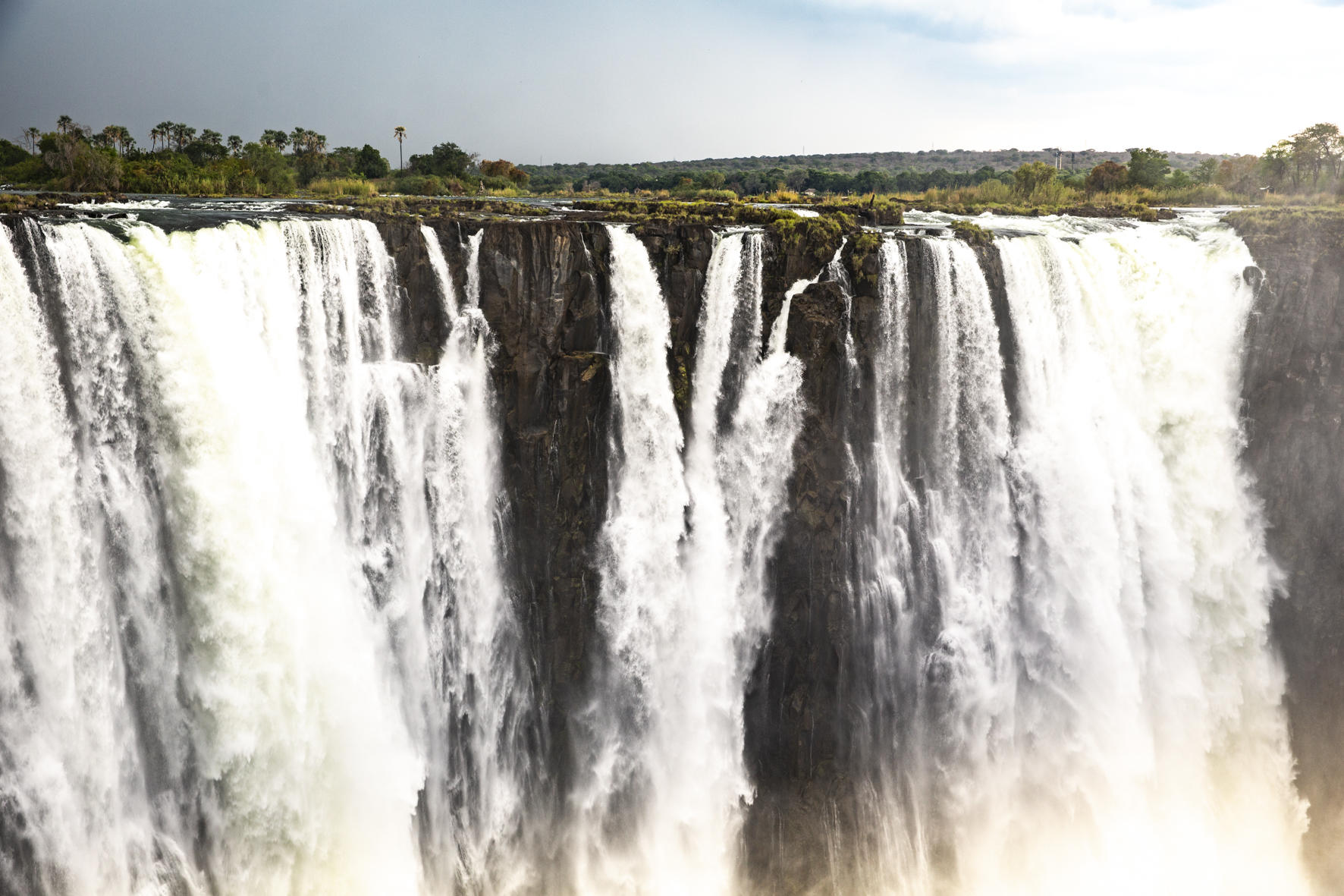Toka Leya Camp: Die beeindruckenden Victoriafälle Toka Leya Camp: Die beeindruckenden Victoriafälle
