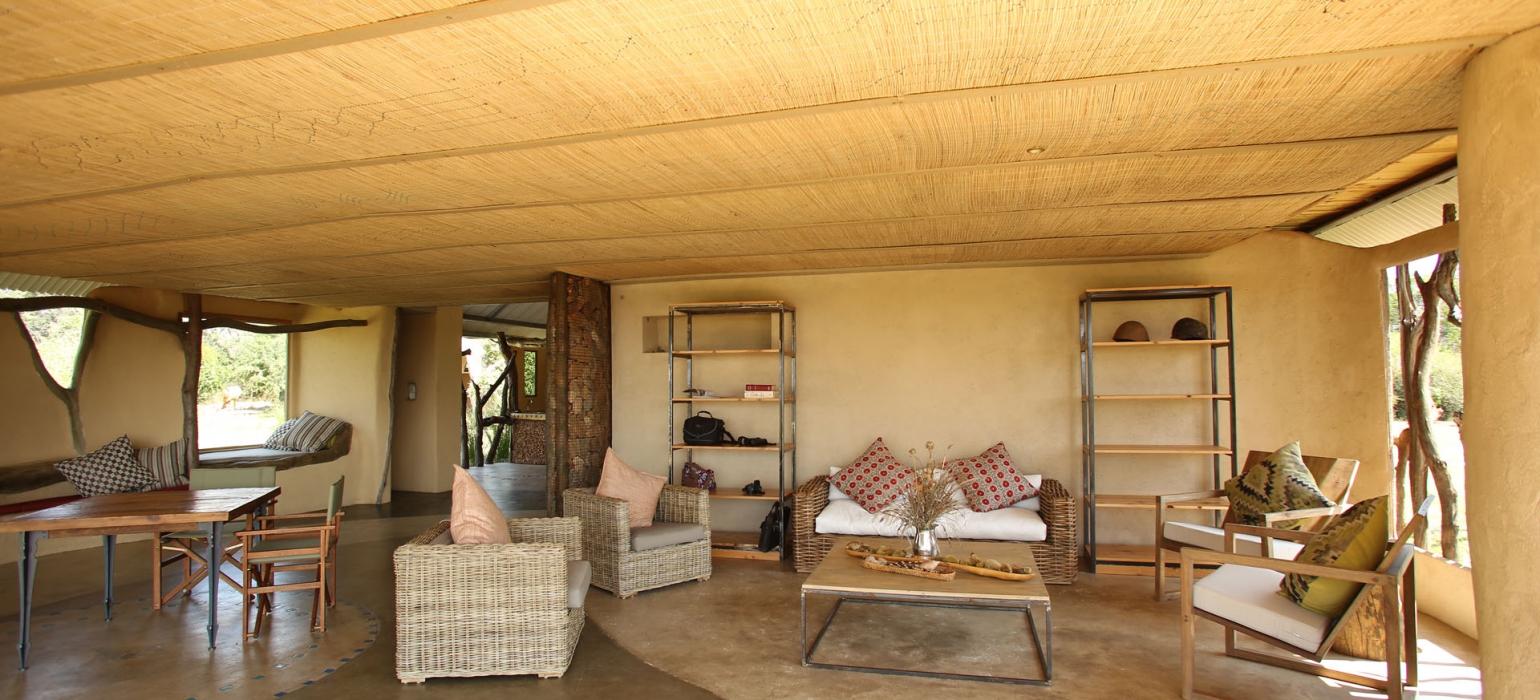 Afrikarma, Afrikarma Safaris, Afrikarma Safaris. Wildnis. Hautnah., Afrikarma.de, Kavinga Safari Camp, Mana Pools National Park, Lounge