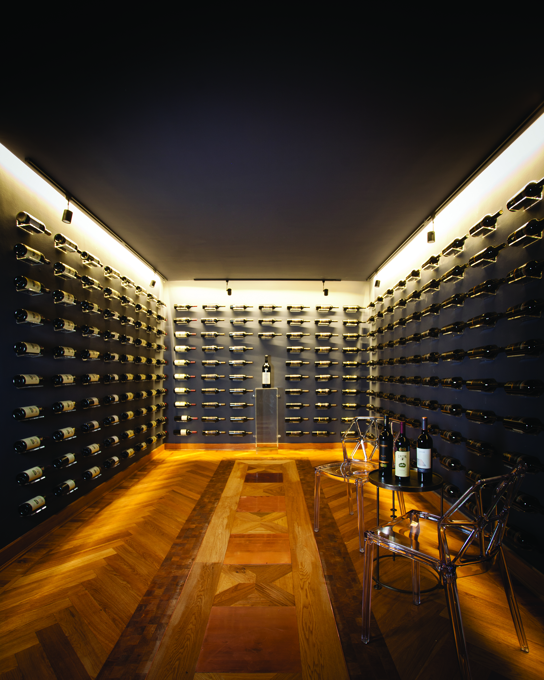 L'Avenir Country Lodge: Weinzimmer