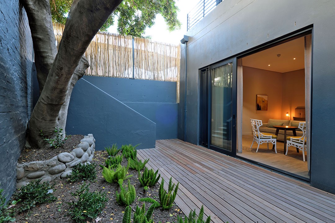 Green Point, Tree House Boutique Hotel, Victoria & Alfred Waterfront, Garten, Herb Garden Suite, Patio, Doppelbett, Gästezimmer, Afrikarma, Afrikarma Safaris, Afrikarma Safaris. Wildnis. Hautnah., Afrikarma.de