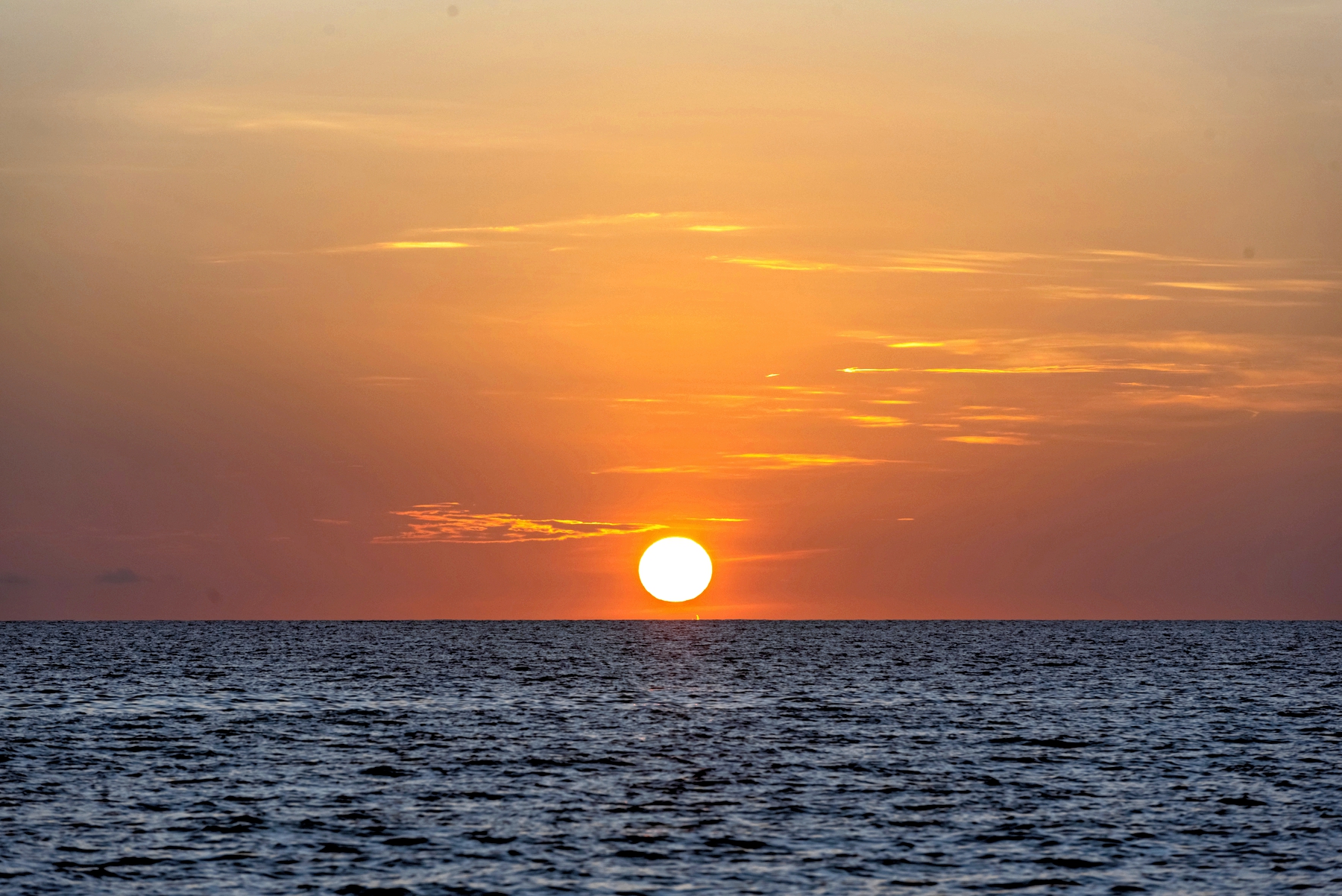 Kisiwa on the Beach: Sonnenuntergang