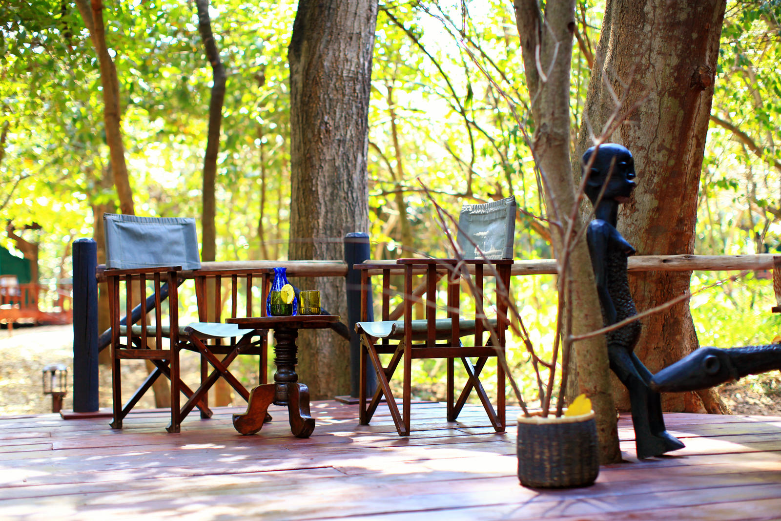 Mbali Mbali Gombe Lodge: Auf der Terrasse