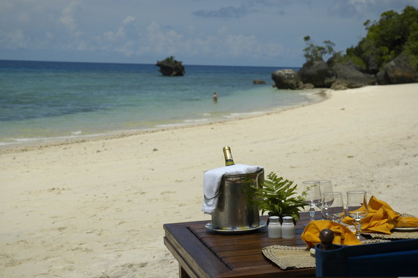 Afrika, Hotel, Luxusunterkunft, Sansibar, Serena, Strand, Tansania, Aktivitäten, Picknick, Afrikarma, Afrikarma Safaris, Afrikarma Safaris - Wildnis. Hautnah., afrikarma.de