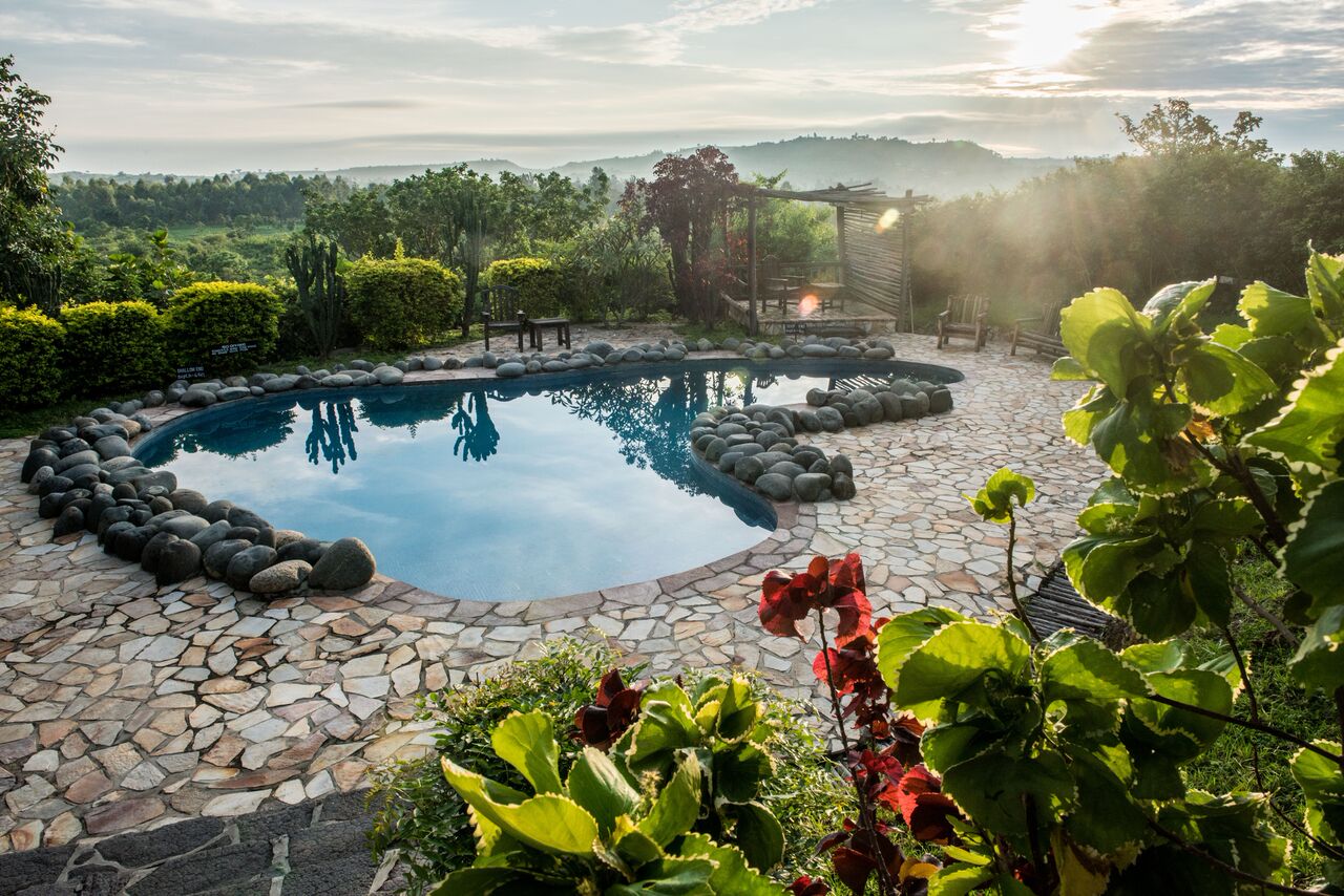Volcanoes Kyambura Gorge Lodge: Swimming Pool