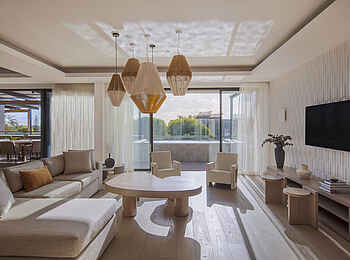 LUX Grand Baie: Das Wohnzimmer im Pool Penthouse LUX Grand Baie: Das Wohnzimmer im Pool Penthouse