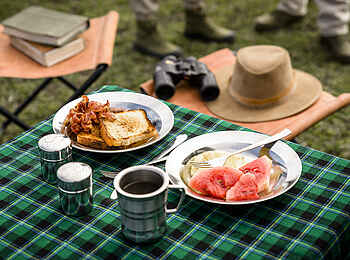 Sanctuary Kichakani Serengeti Camp: Frühstückstisch Sanctuary Kichakani Serengeti Camp: Frühstückstisch