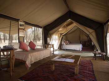 Serian's Serengeti Mobile Kusini Camp: Safari Tent Lounge
