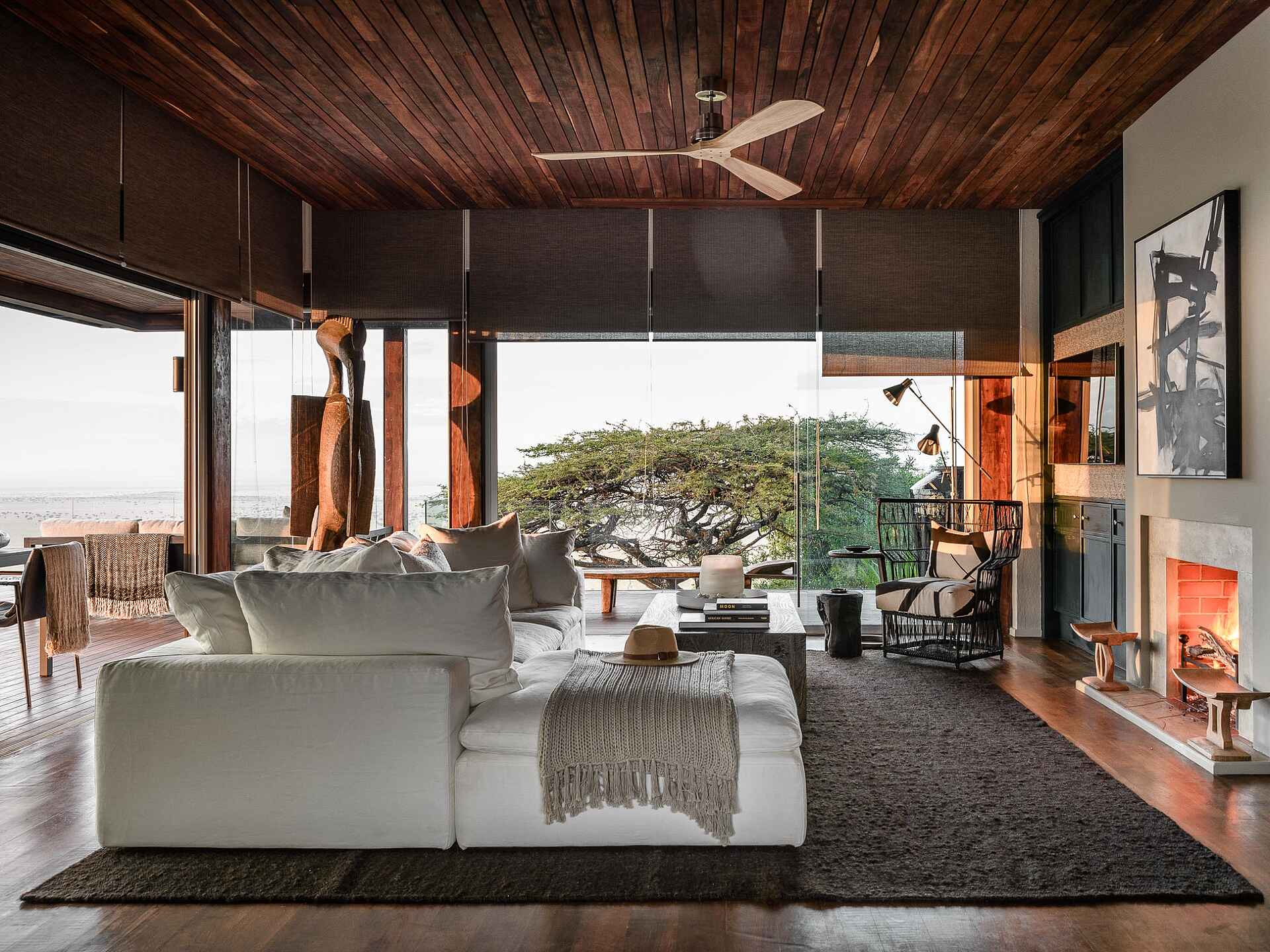 Singita Sasakwa: Wohnzimmer der Hillside Suite