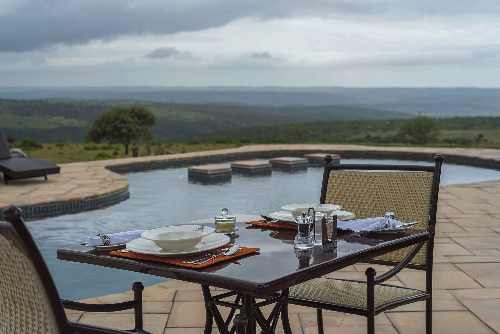 Founders Lodge by Mantis: Lunch am Pool