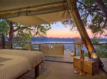 Shawa Luangwa Camp: Luxury Tent Sonnenuntergang