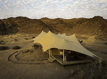 Hoanib Skeleton Coast Camp: Zelt aus der Luft Hoanib Skeleton Coast Camp: Zelt aus der Luft