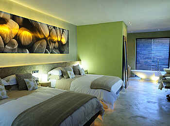 The Olive Exclusive: Kunene - Ausschnitt der Lounge