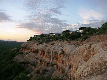 Ugab Terrace Lodge: Chalets auf der Geländestufe