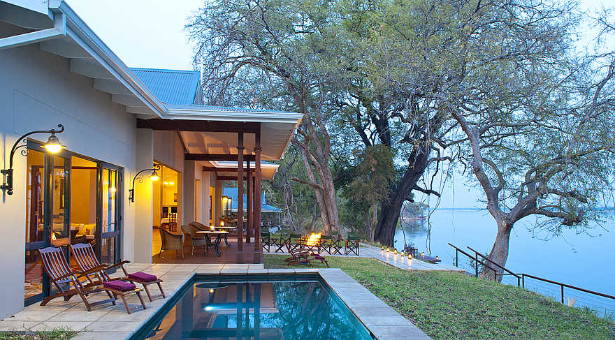 Baines River Camp: Terrasse mit Pool Baines River Camp: Terrasse mit Pool