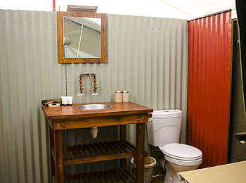 Ozondjou Trails: Badezimmer