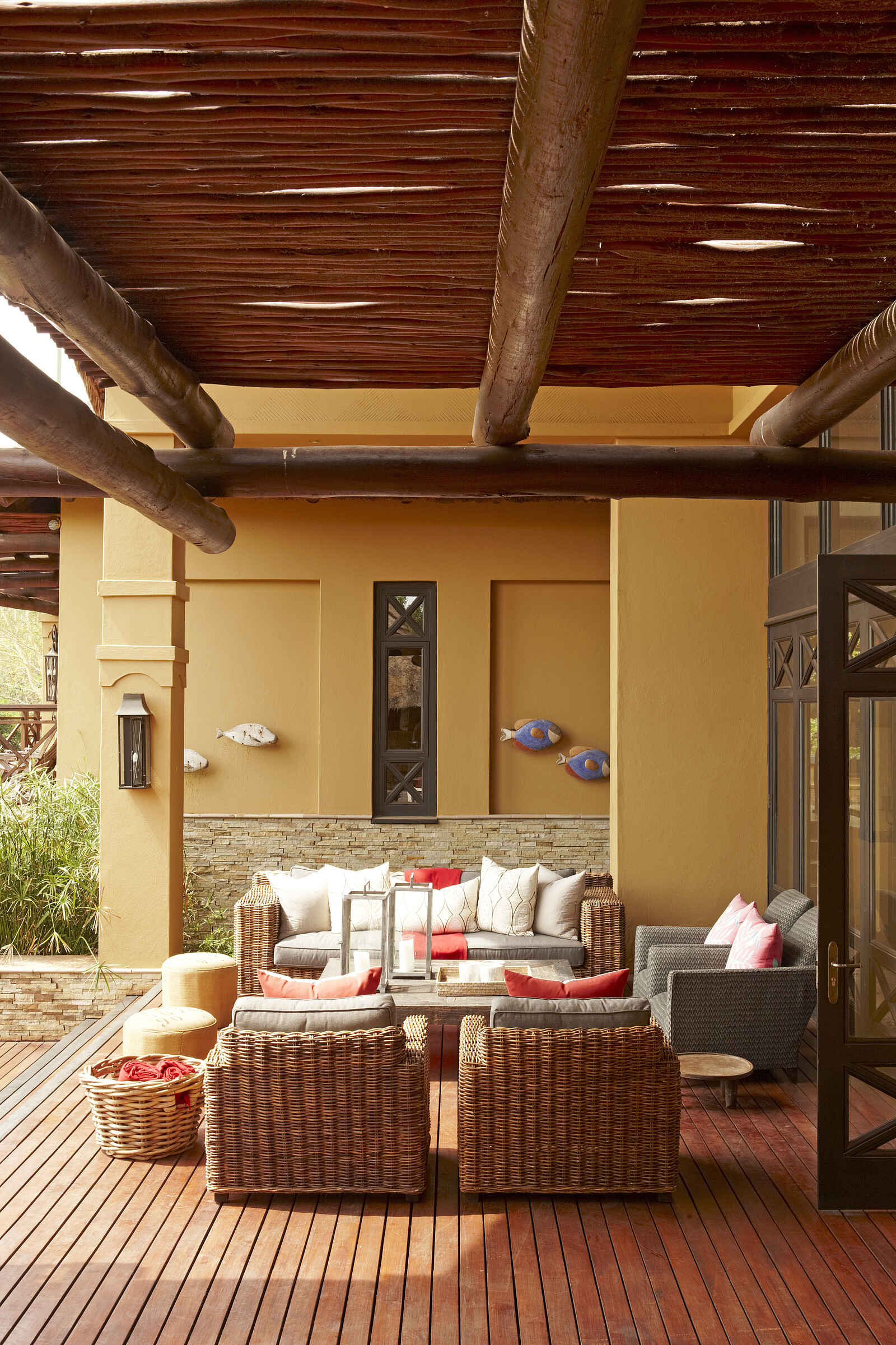 Thanda Villa iZulu: Sitzmöglichkeiten draußen Thanda Villa iZulu: Sitzmöglichkeiten draußen