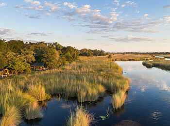 Camp Xakanaxa: Lage am Wasser