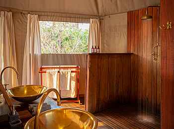 Ila Safari Lodge: Ein Badezimmer