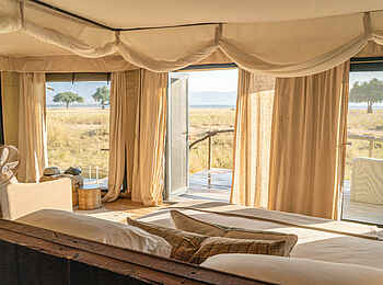 Nyamatusi Mahogany: Blick auf die Terrasse