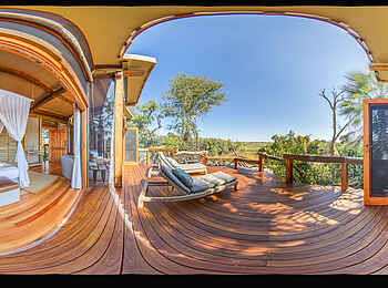 Camp Okavango: Ein Gästezelt mit Balkon