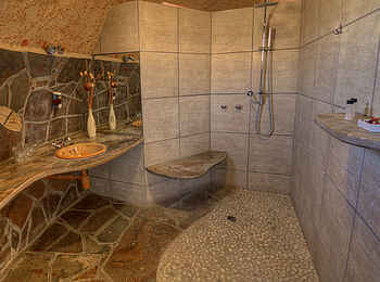 Rostock Ritz Desert Lodge: Gästebad Rostock Ritz Desert Lodge: Gästebad