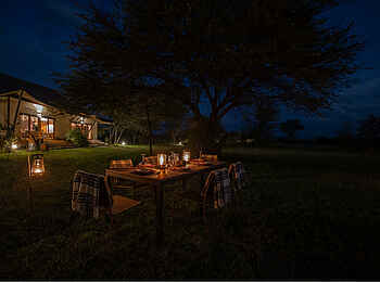 Sayari Camp: Dinner unter Sternen