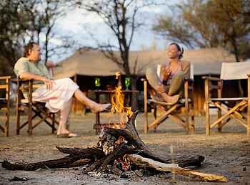 Serian Serengeti Mobile Camp: Lagerfeuer