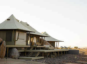 Wolwedans Boulders Camp: Blick auf Gästezelt
