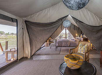 Gomoti Private Camp: Lounge und Terrasse im Privatbereich