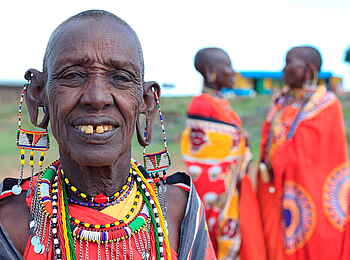 Karen Blixen Camp: Massai mit Ohrschmuck Karen Blixen Camp: Massai mit Ohrschmuck
